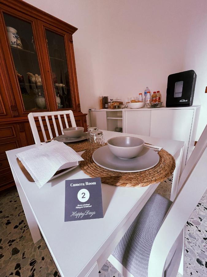 Bed and Breakfast Happy Days Terracina Exterior foto
