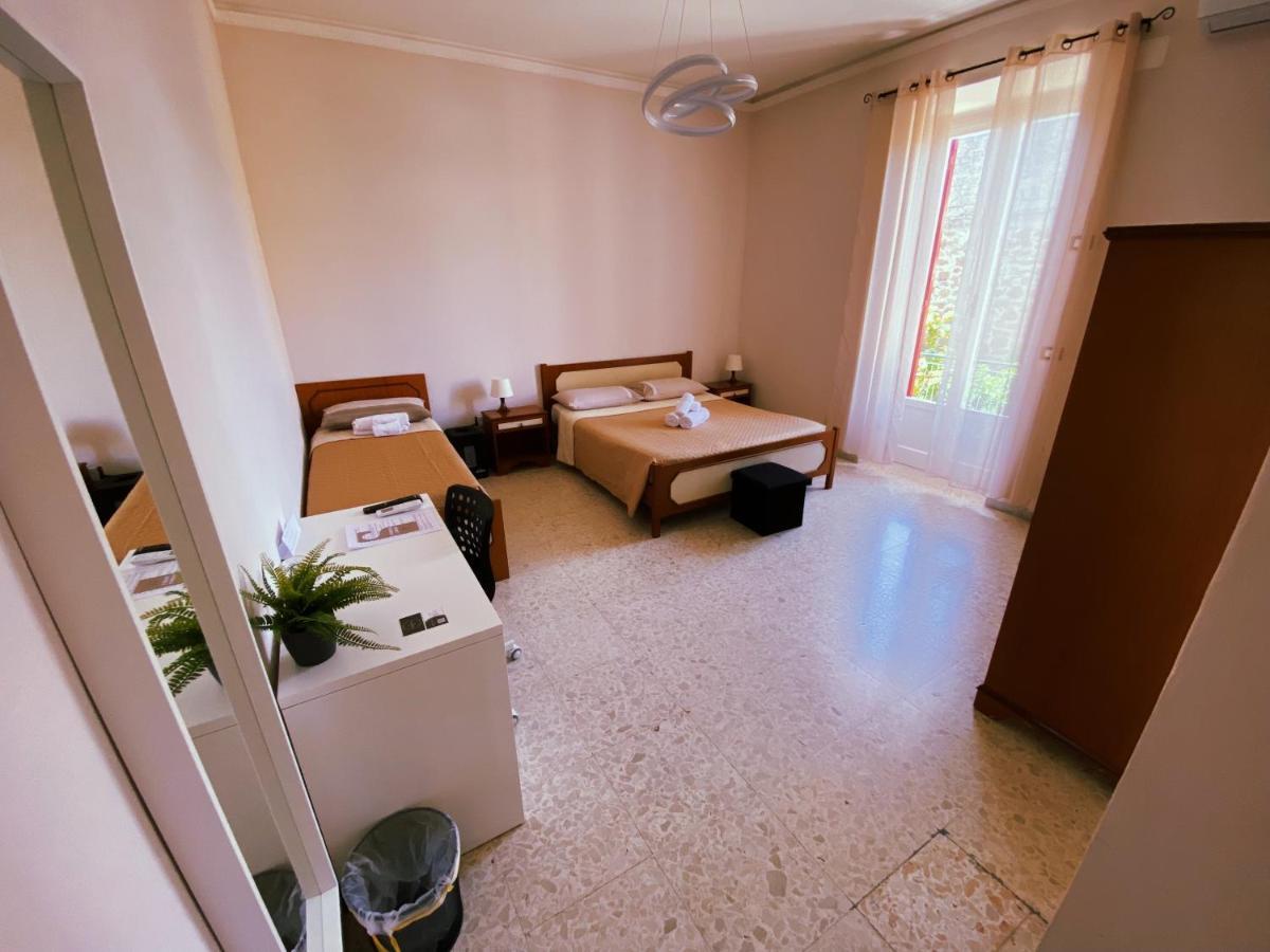 Bed and Breakfast Happy Days Terracina Exterior foto